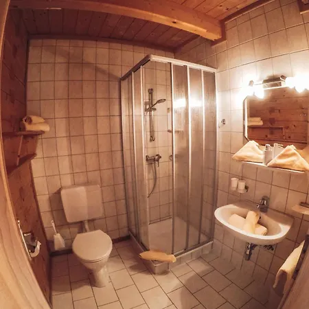 Cozy Close To The Slopes, Cleaning Included דירה