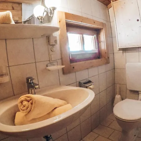 Cozy Close To The Slopes, Cleaning Included קליינארל